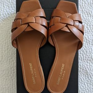 Saint Laurent Nu Pieds Leather Sandals